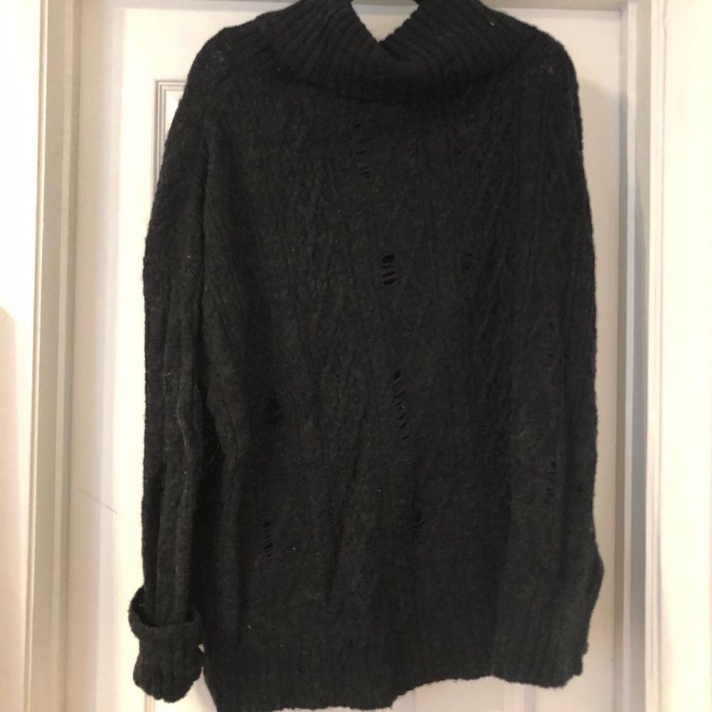 Free People Loose turtle neck- Grey